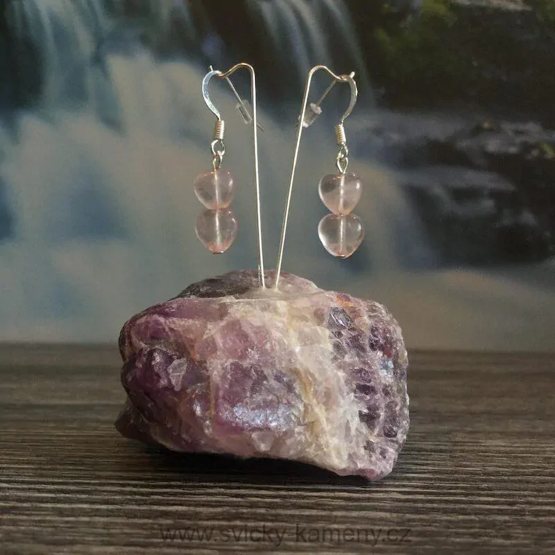 NÁUŠNICE Z KORÁLKŮ RŮŽENÍN 8mm SRDCE