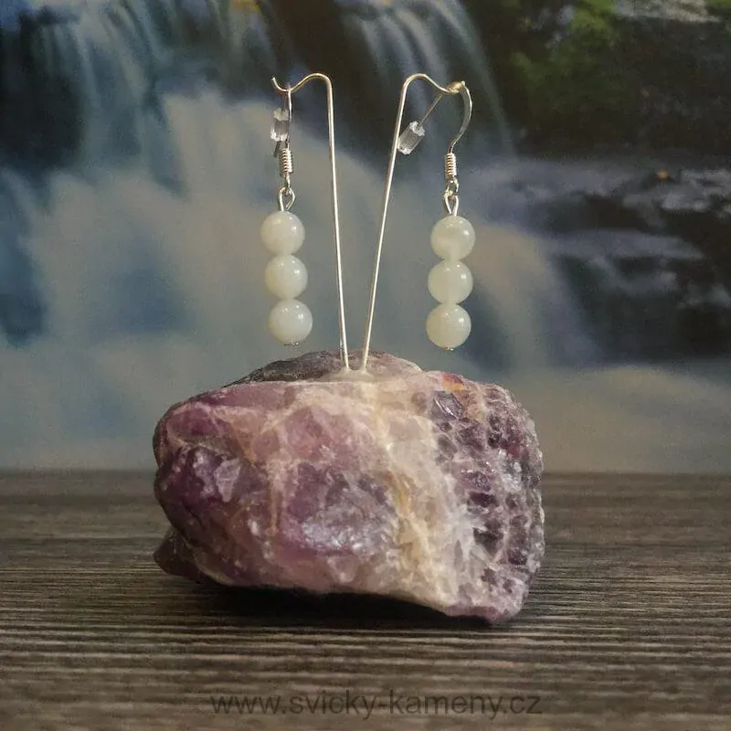 NÁUŠNICE Z KORÁLKŮ MĚSÍČNÍ KÁMEN 6mm