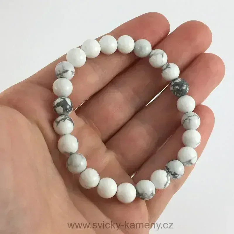 NÁRAMEK Z KORÁLKŮ - MAGNEZIT 8mm