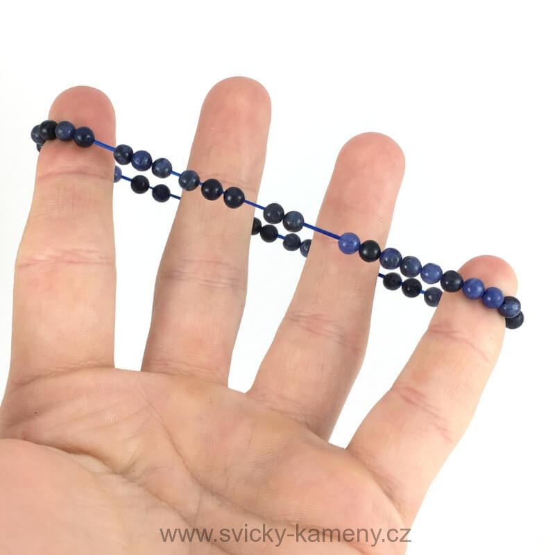 NÁRAMEK Z KORÁLKŮ - SODALIT 4mm