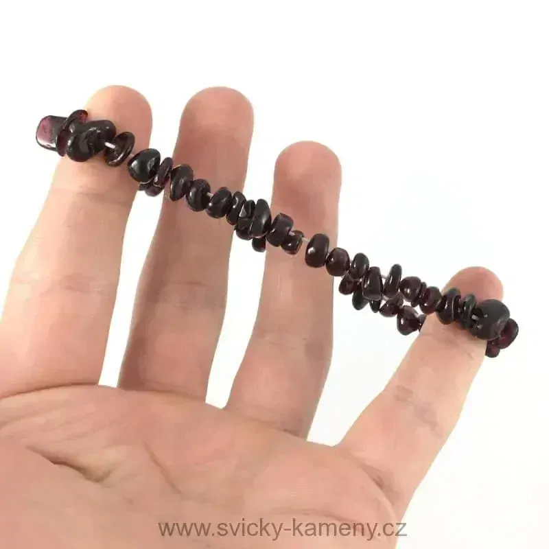 GRANÁTOVÝ NÁRAMEK