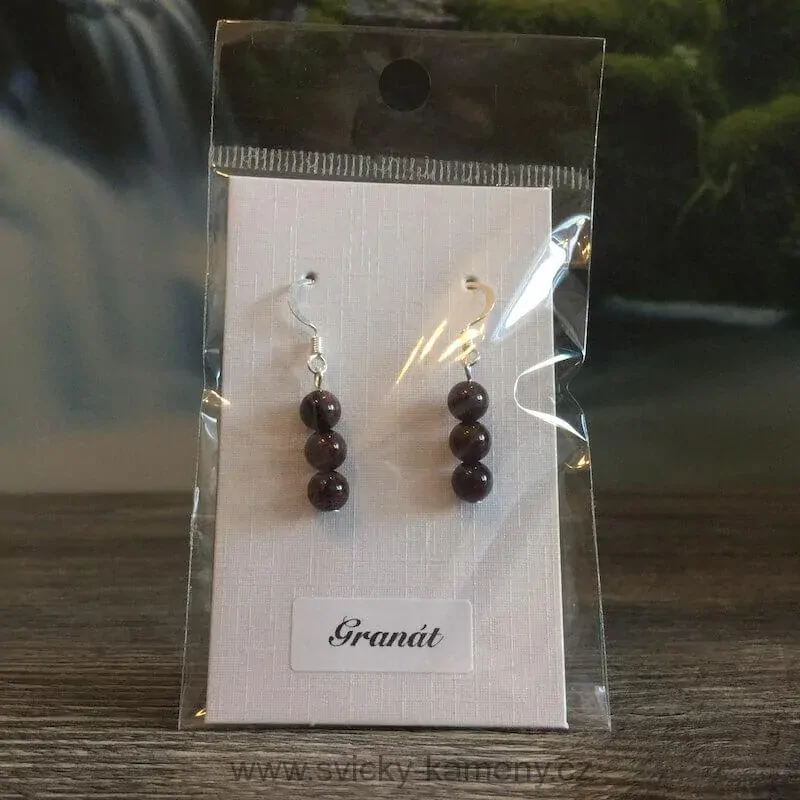 NÁUŠNICE Z KORÁLKŮ GRANÁT  6mm