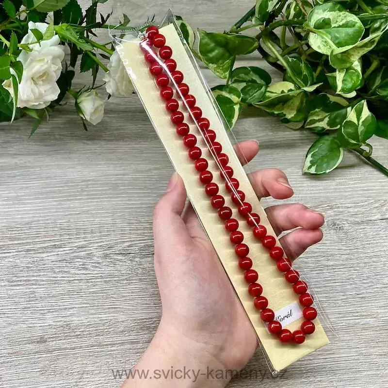 NÁHRDELNÍK Z KORÁLKŮ - KORÁL ČERVENÝ 8mm