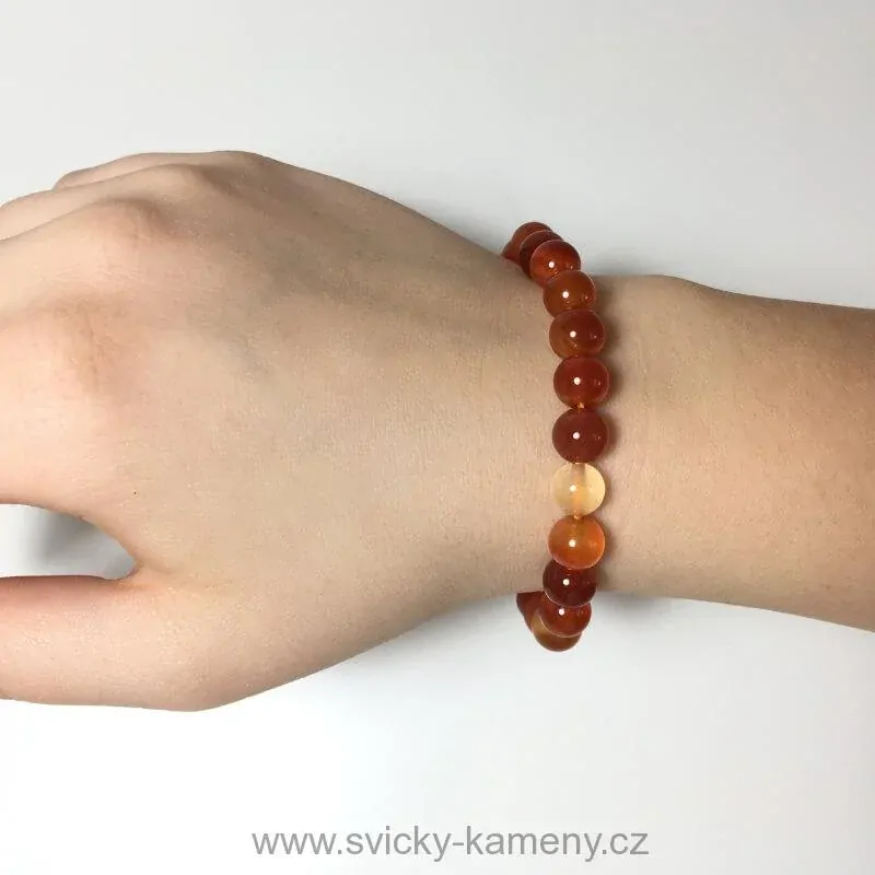 NÁRAMEK Z KORÁLKŮ - KARNEOL Barevný 8mm 
