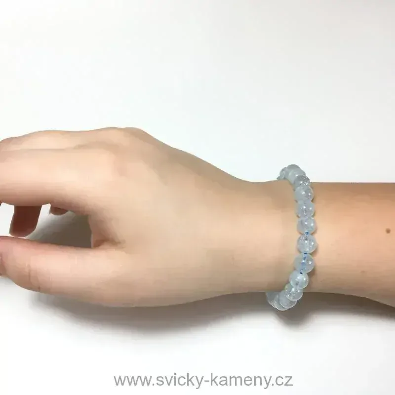 NÁRAMEK Z KORÁLKŮ - AKVAMARÍN 8mm