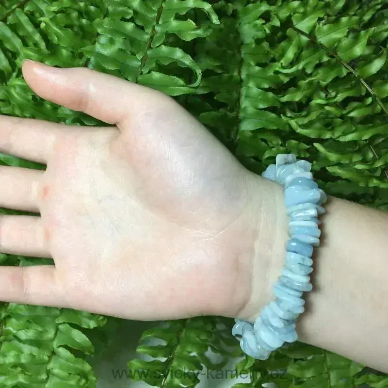 NÁRAMEK Z KORÁLKŮ - AKVAMARÍN DISK