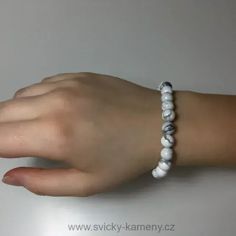 NÁRAMEK Z KORÁLKŮ - MAGNEZIT 8mm